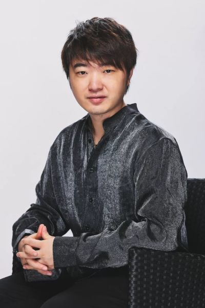 <em>吳</em>桐--成長最迅速<em>的</em>年輕<em>的</em>85后制片人，鬼才綜藝導演