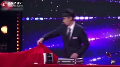 財務人員<em>點鈔</em>“人”“機”大戰