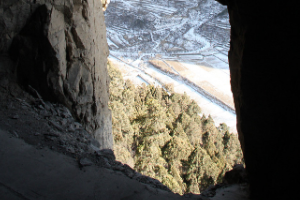 <em>中國</em><em>七大</em><em>掛</em><em>壁</em><em>公路</em>—穽底<em>掛</em><em>壁</em><em>公路</em>