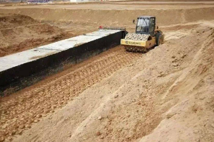 濕陷性<em>黃土</em>地區路基施工控制要點及處理方法