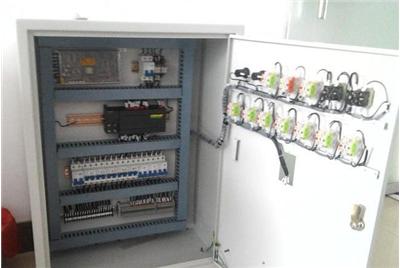 <em>低壓</em><em>電器</em>柜