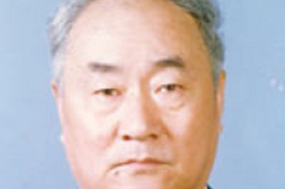 關于沈寅初