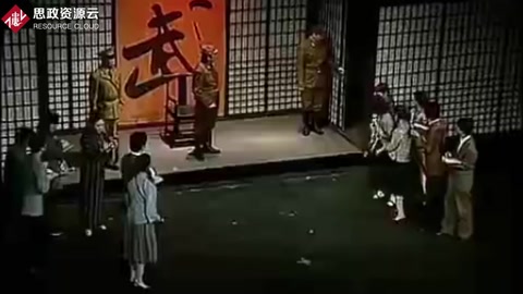 《<em>野火</em>春<em>風斗</em><em>古城</em>》之《勝利是再聞花香》
