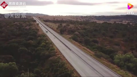 為什么瀝青可以代替混凝土成為主流？它們<em>之間</em>又有<em>什么區別</em>？