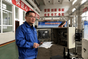 王斌?。?lt;em>從小</em>電工<em>到</em>大<em>工匠</em>的“機電神醫”