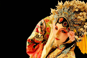 <em>戲曲</em><em>表演</em><em>專業(yè)</em>：《<em>戲曲</em>身段“趟馬”》<em>課程</em><em>思</em><em>政</em><em>案例</em>