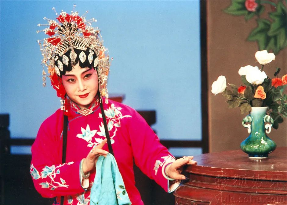 評(píng)劇