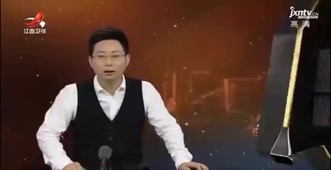 港珠澳大橋在海底將33節(jié)8萬噸重的沉管對接，精準度控制在毫米