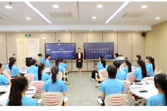<em>微</em><em>課</em>：<em>音樂</em>表演<em>專業</em>《黃河流域民歌<em>的</em>演唱訓練—河南民歌《編花籃》<em>的</em>新知講解》