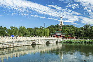 <em>旅游</em><em>管理</em>、酒店<em>管理</em>與數字化運營<em>專業</em>：《<em>旅游</em><em>經濟學</em>—第六章第三節<em>旅游</em>產業發展戰略》<em>課程</em><em>思</em><em>政</em><em>案例</em>